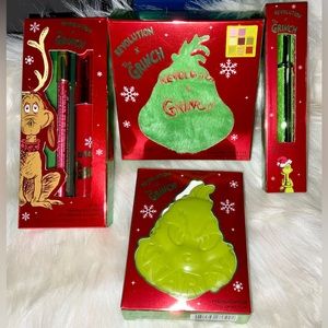 THE GRINCH MAKE UP BUNDLE